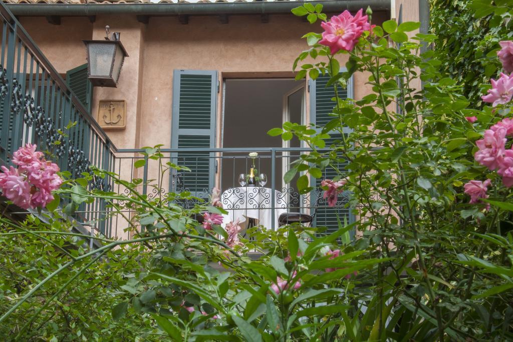 Acomodação com café da manhã  Ai Giardini Di San Vitale 3*